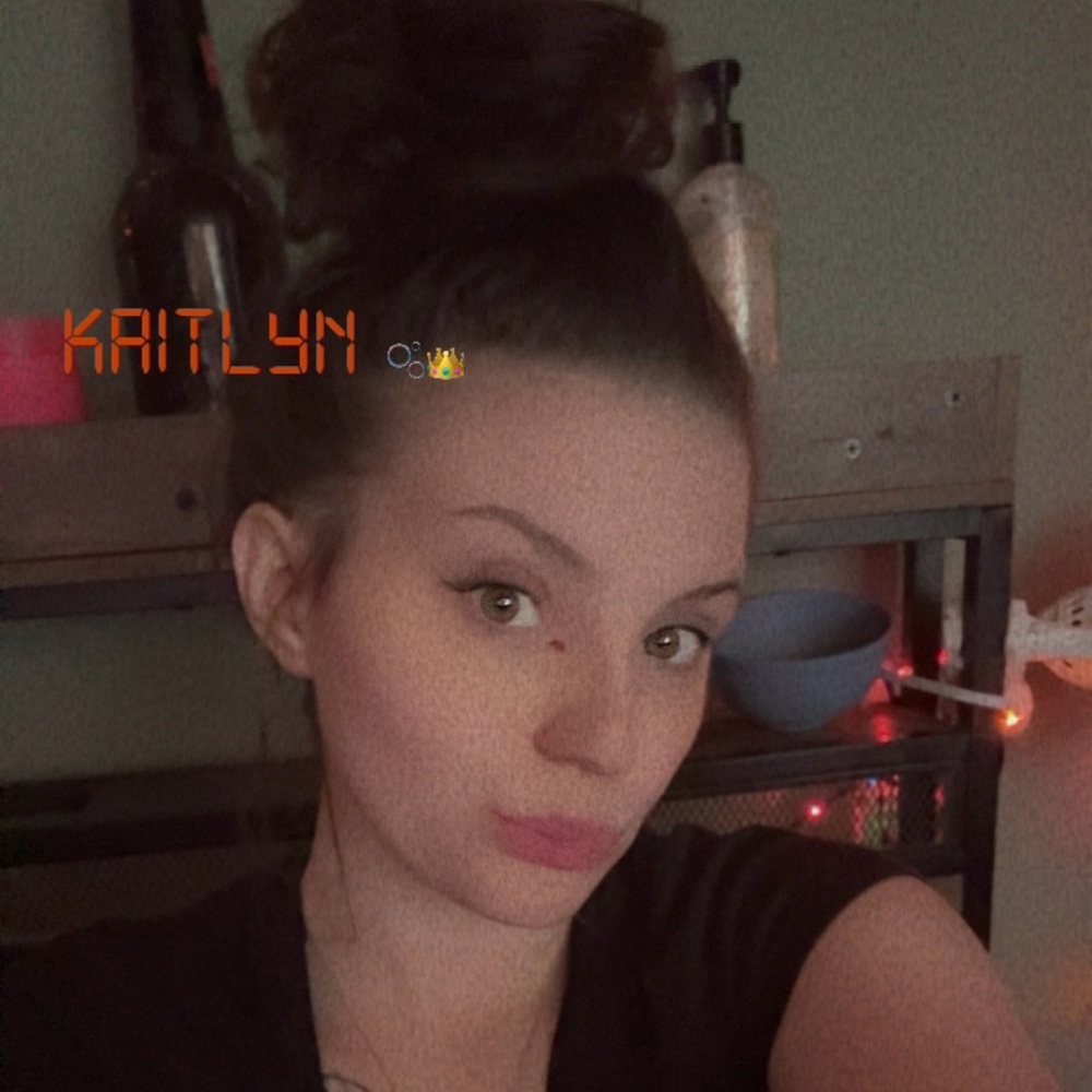 Meet your Posher, Kaitlyn